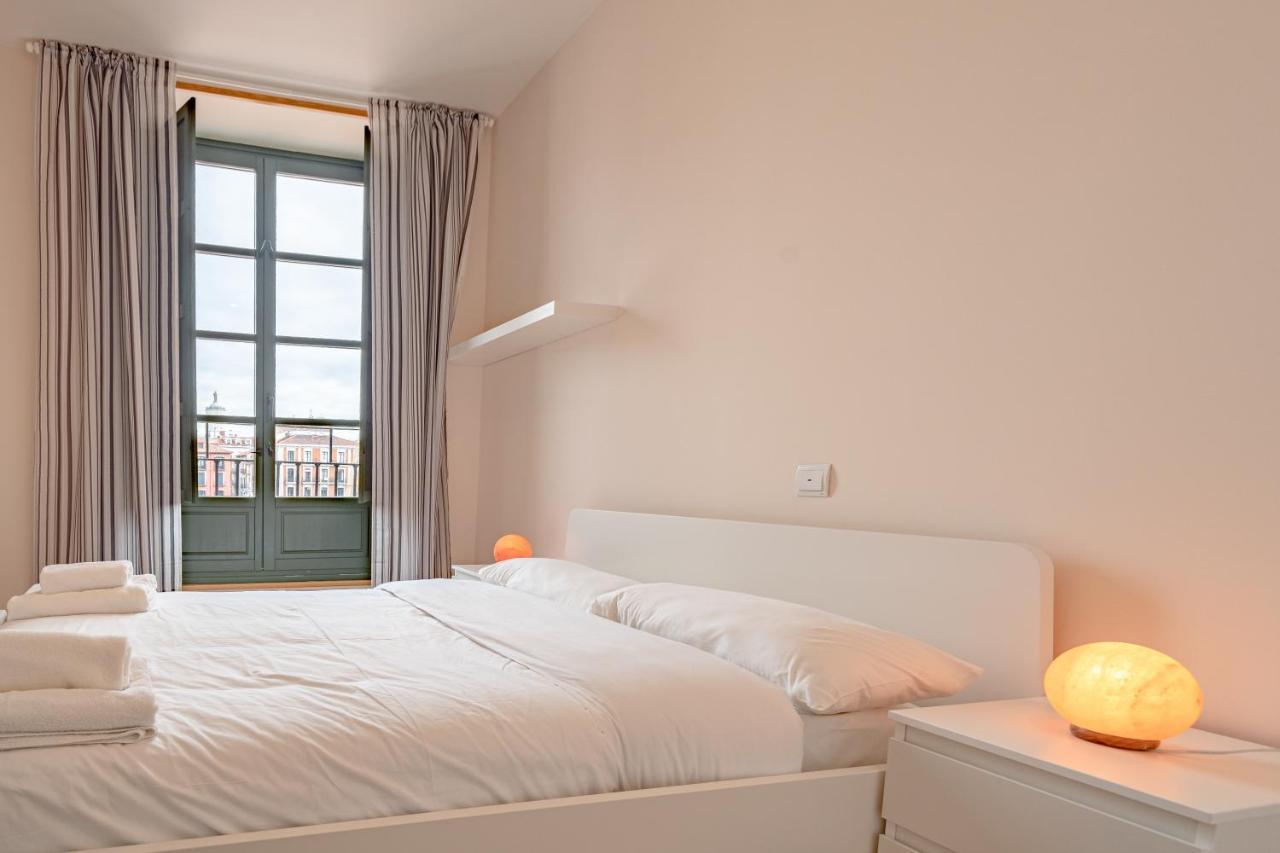 Plaza Mayor 18-19 Apartment บายาโดลิด ภายนอก รูปภาพ